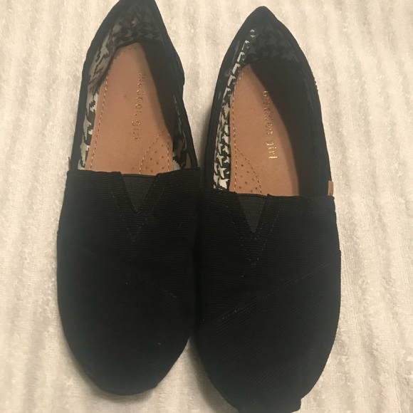 slip on shoes like toms